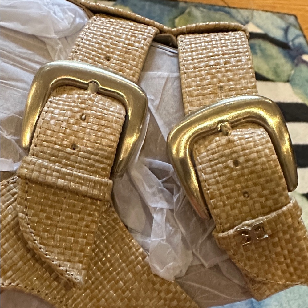 New Sam Edelman Beige Woven Gladiator Sandals NWT - Picture 13 of 16